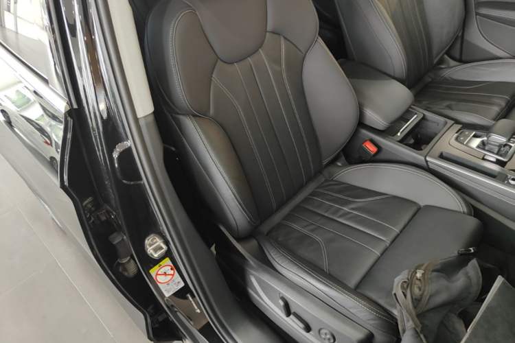 Used Audi Q5L 2022 Updated 45T Luxury Dynamic Version Right Front Seat