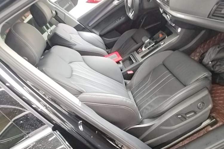 Used Audi Q5L 2022 45T Luxury Dynamic Model Right Front Seat