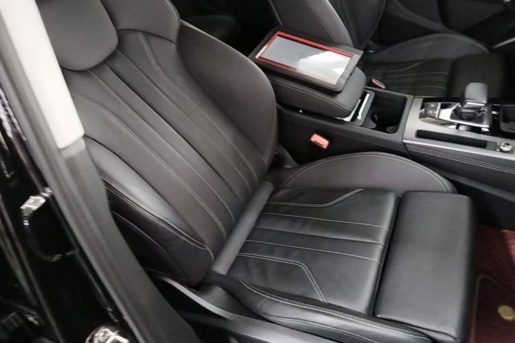 Used Audi Q5L 2022 Updated 40T Luxury Dynamic Edition Right Front Seat