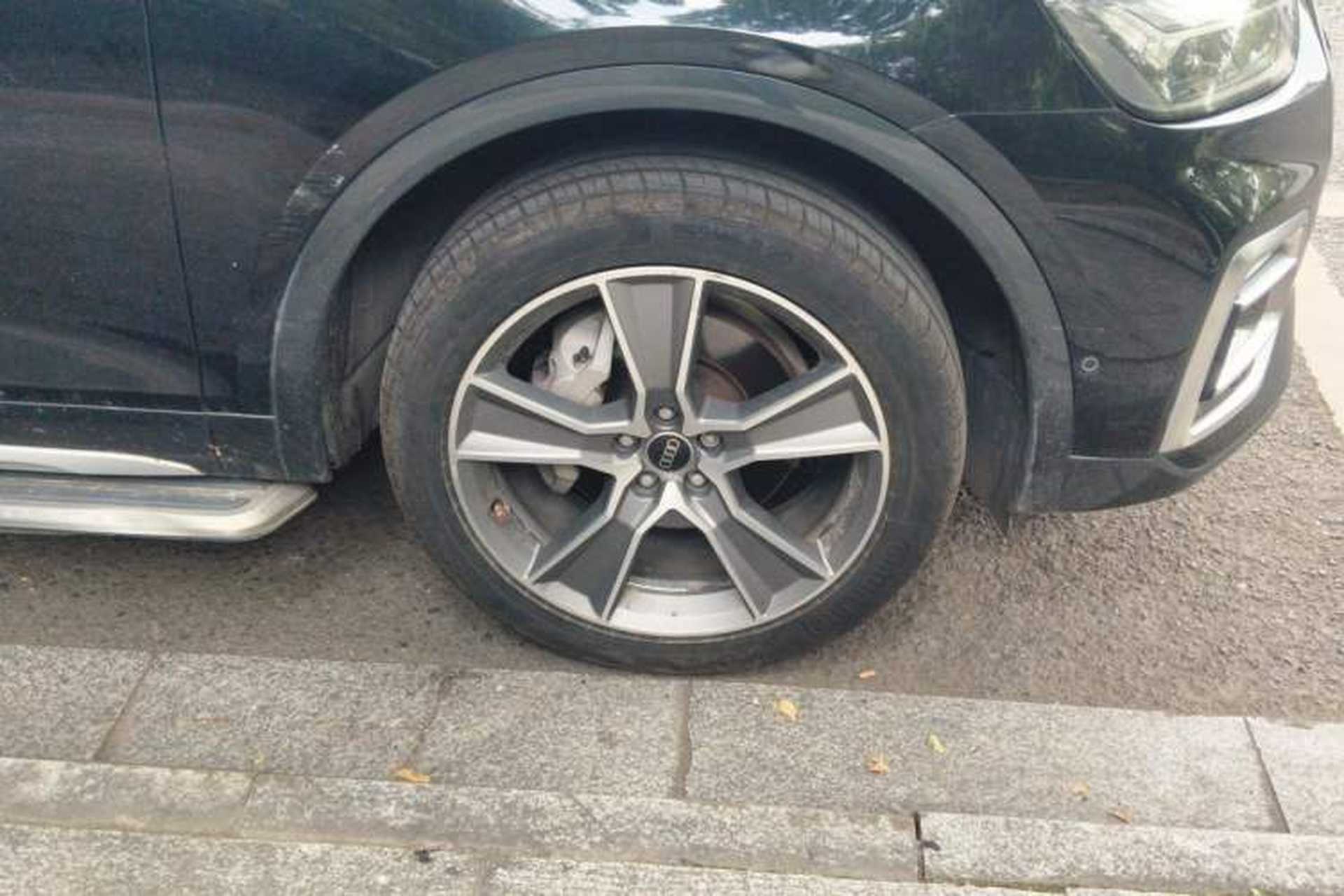 Used Audi Q5L 2022 45T Luxury Elegant Model Right Front Wheel Hub