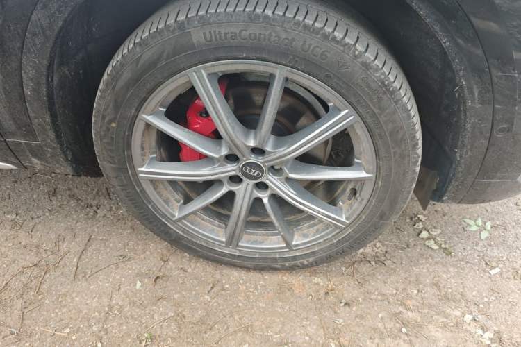 Used Audi Q5L 2022 Updated 40T Luxury Dynamic Edition Right Front Wheel Hub