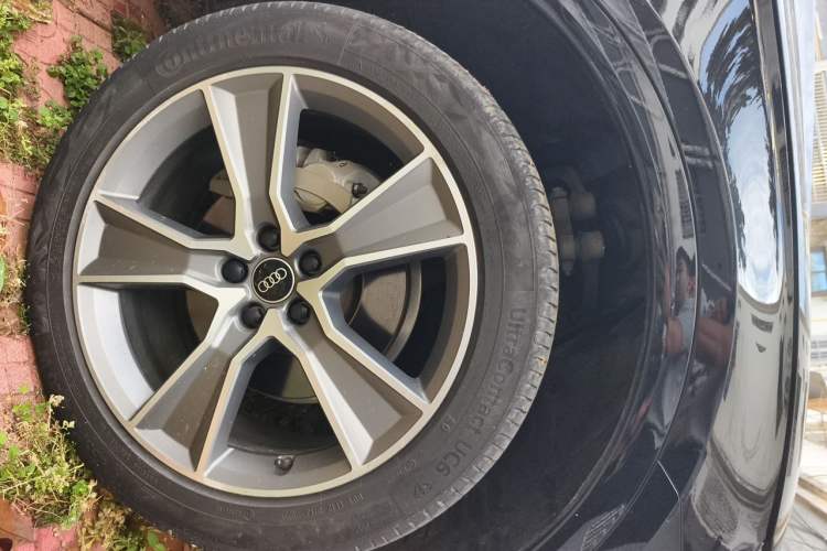Used Audi Q5L 2022 45T Luxury Dynamic Model Right Front Wheel Hub