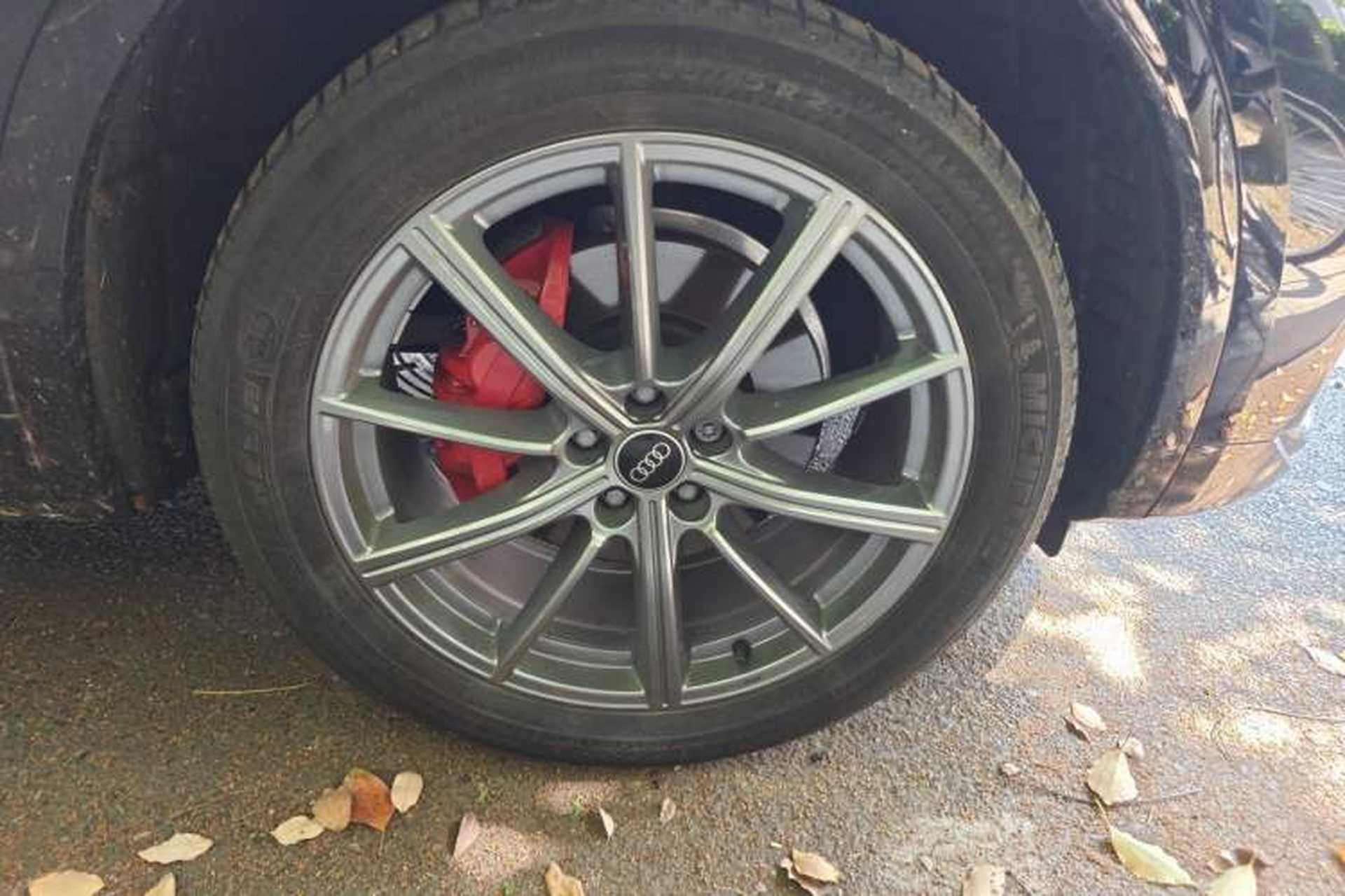 Used Audi Q5L 2022 Updated 40T Luxury Dynamic Edition Right Front Wheel Hub