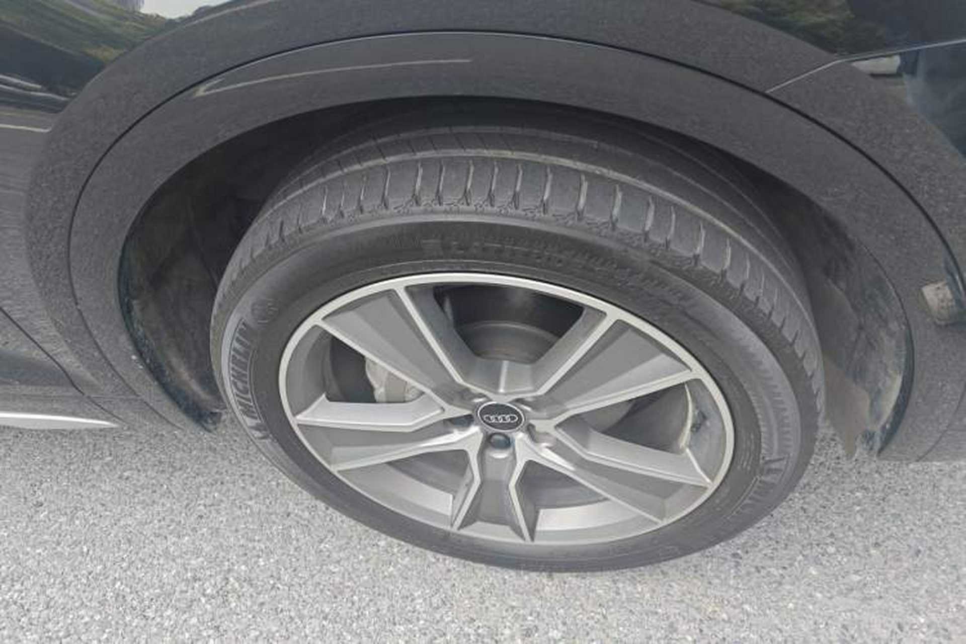 Used Audi Q5L 2022 Updated 45T Luxury Dynamic Version Right Front Wheel Hub