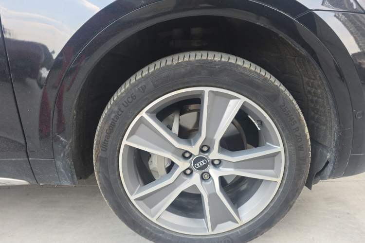 Used Audi Q5L 2022 45T Luxury Dynamic Model Right Front Wheel Hub