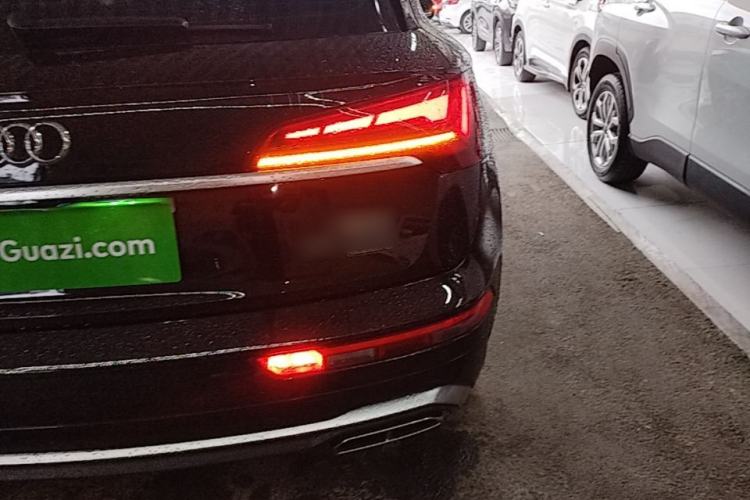 Used Audi Q5L 2022 45T Luxury Dynamic Model Right Rear Taillight