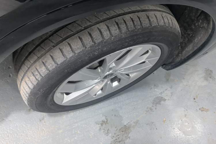 Used Audi Q5L 2022 40T Luxury Dynamic Model Right Rear Wheel Hub