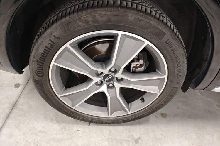 Used Audi Q5L 2022 45T Luxury Dynamic Model Right Rear Wheel Hub