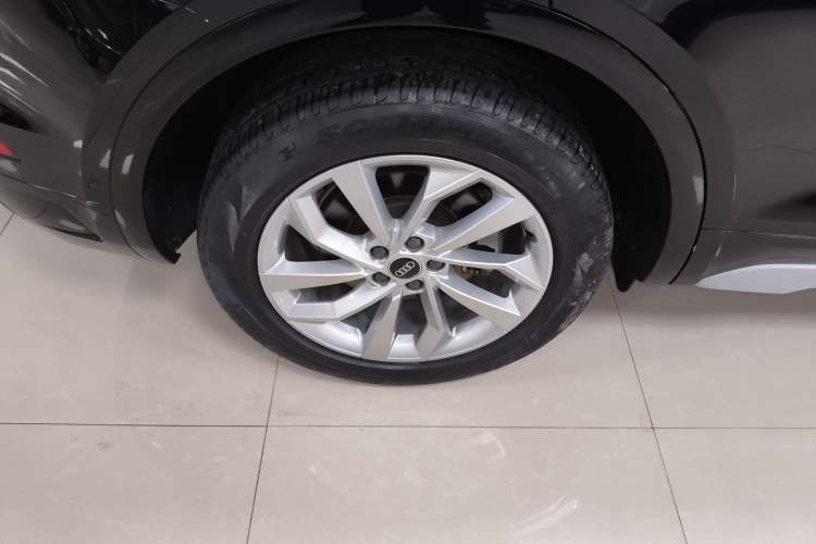 Used Audi Q5L 2022 40T Luxury Dynamic Model Right Rear Wheel Hub