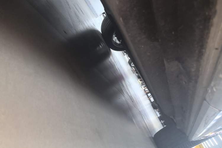 Used Audi Q5L 2022 Updated 40T Luxury Dynamic Edition Right Side Sill