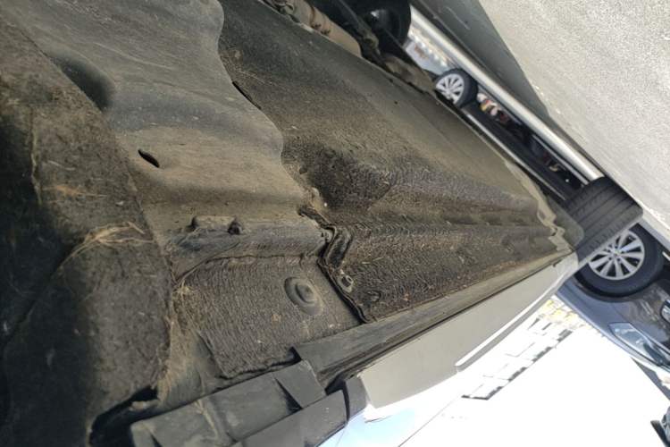 Used Audi Q5L 2022 40T Luxury Dynamic Model Right Side Sill