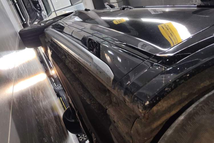 Used Audi Q5L 2022 Updated Version 40T Luxury Elegant Edition Right Side Sill