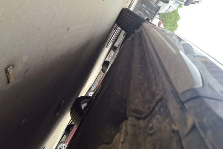 Used Audi Q5L 2022 40T Luxury Dynamic Model Right Side Sill