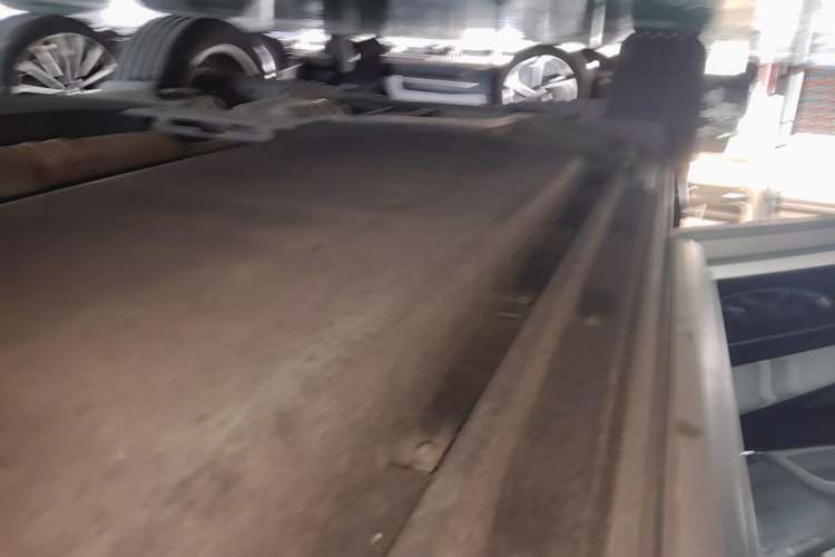 Used Audi Q5L 2022 Updated 40T Luxury Dynamic Edition Right Side Sill