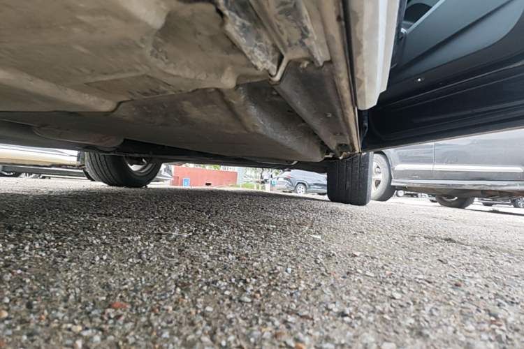 Used Audi Q5L 2022 Updated 40T Luxury Dynamic Edition Right Side Sill
