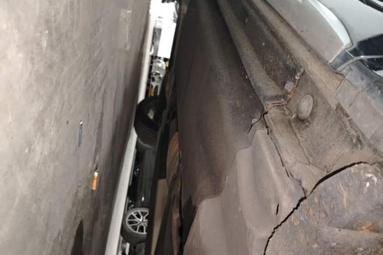 Used Audi Q5L 2022 45T Luxury Dynamic Model Right Side Sill