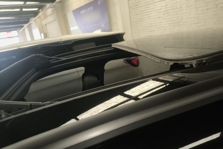 Used Audi Q5L 2022 40T Fashionable and Dynamic Model Roof