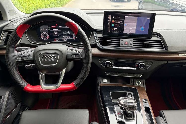 Used Audi Q5L 2022 Updated 45T Luxury Dynamic Version Steering Wheel