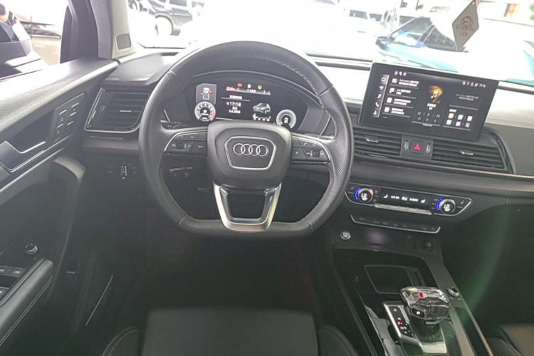 Used Audi Q5L 2022 45T Luxury Dynamic Model Steering Wheel