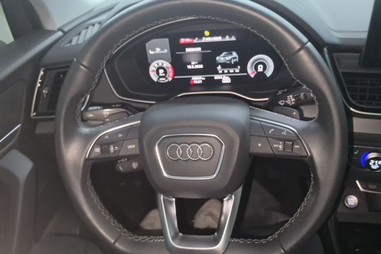 Used Audi Q5L 2022 Updated 40T Luxury Dynamic Edition Steering Wheel