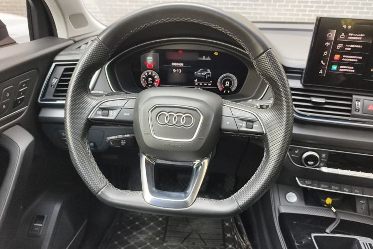 Used Audi Q5L 2022 45T Luxury Dynamic Model Steering Wheel