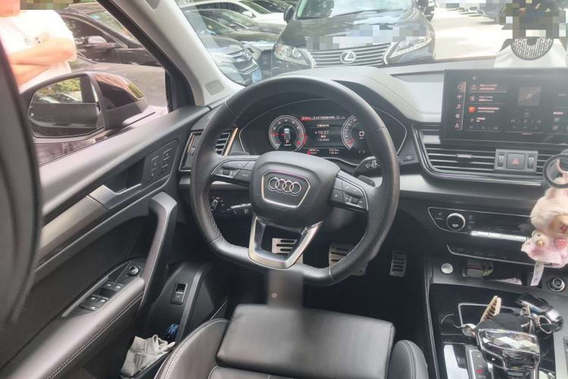 Used Audi Q5L 2022 45T Luxury Dynamic Model Steering Wheel