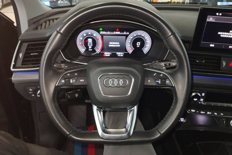 Used Audi Q5L 2022 Updated 40T Luxury Dynamic Edition Steering Wheel