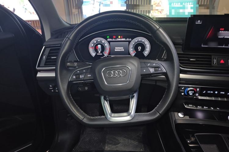 Used Audi Q5L 2022 45T Luxury Dynamic Model Steering Wheel