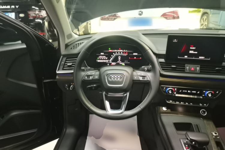 Used Audi Q5L 2022 Updated Version 45T Luxury Prestige Edition Steering Wheel