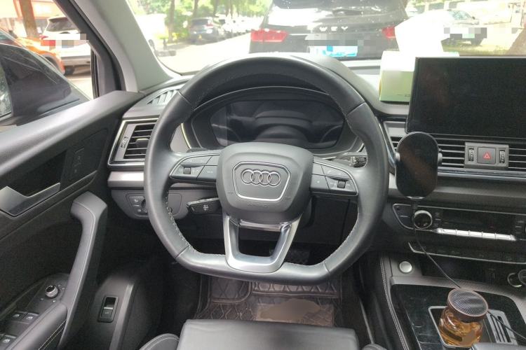 Used Audi Q5L 2022 40T RS Package Performance Model Steering Wheel