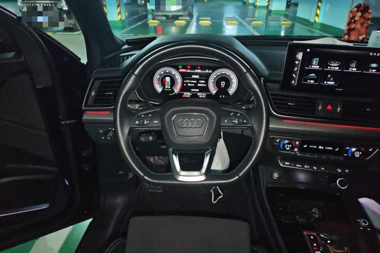 Used Audi Q5L 2022 45T Luxury Dynamic Model Steering Wheel