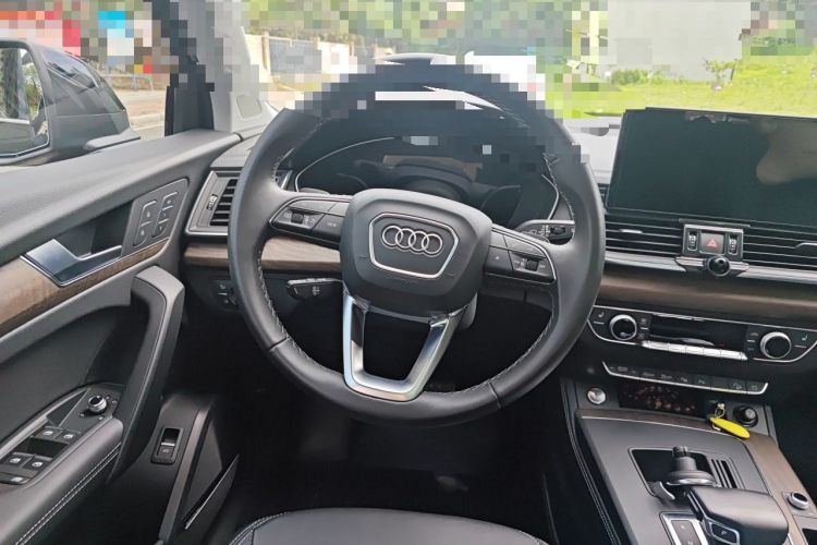 Used Audi Q5L 2022 Updated Version 40T Luxury Elegant Edition Steering Wheel
