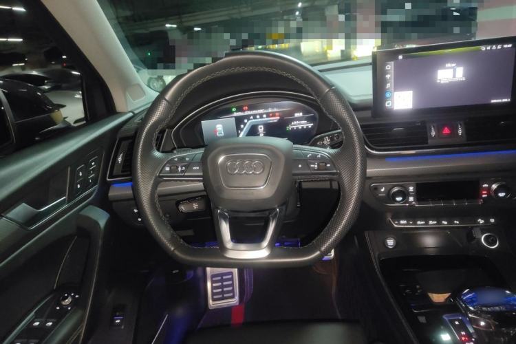 Used Audi Q5L 2022 45T Luxury Dynamic Model Steering Wheel