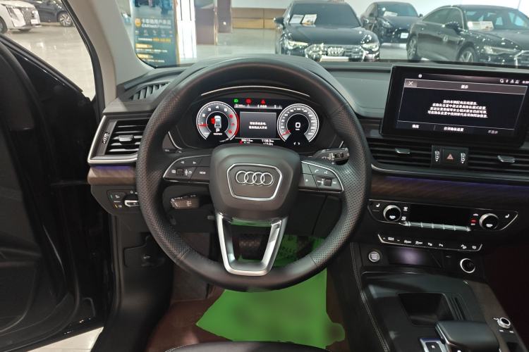 Used Audi Q5L 2022 40T Luxury Elegant Model Steering Wheel
