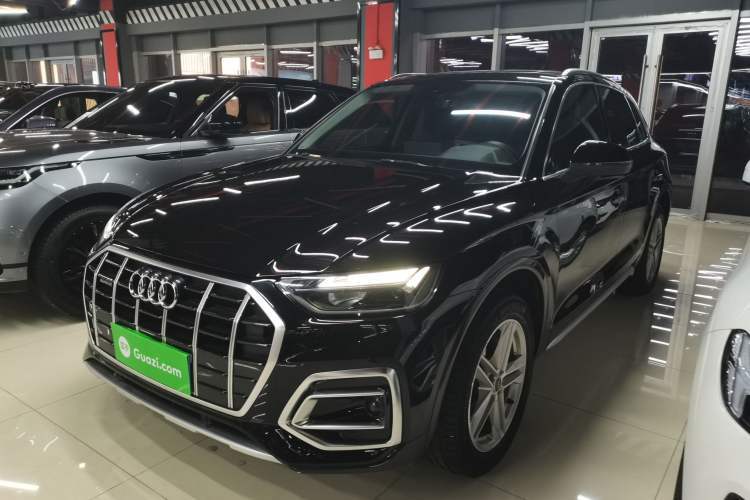 Used Audi Q5L 2022 40T Fashionable and Elegant Model Guazi used car, China used car export, Used car for sale, Used  cars, Cheapest cars for sale