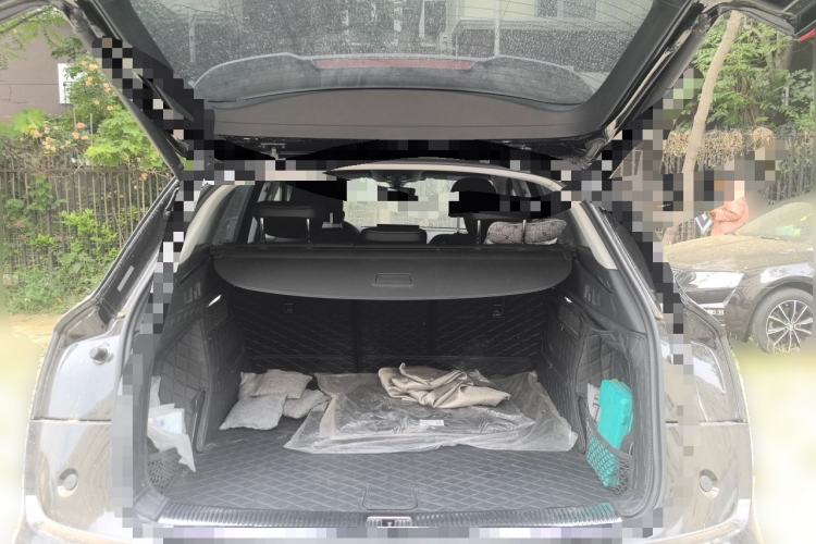 Used Audi Q5L 2022 40T Fashionable and Dynamic Model Trunk