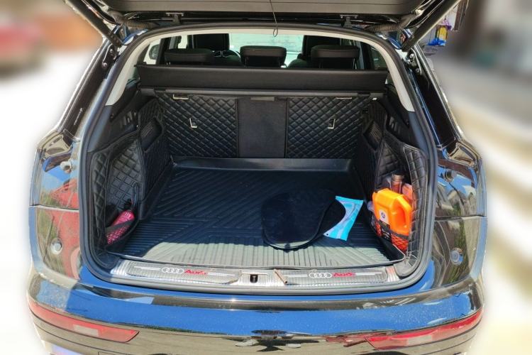 Used Audi Q5L 2022 Updated 40T Luxury Dynamic Edition Trunk