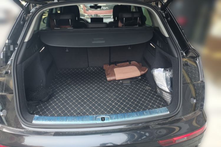 Used Audi Q5L 2022 Updated 40T Luxury Dynamic Edition Trunk