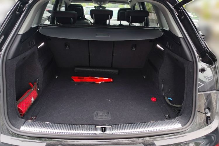 Used Audi Q5L 2022 Updated 40T Luxury Dynamic Edition Trunk