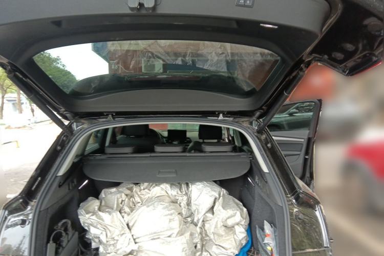 Used Audi Q5L 2022 Updated 45T Luxury Dynamic Version Trunk