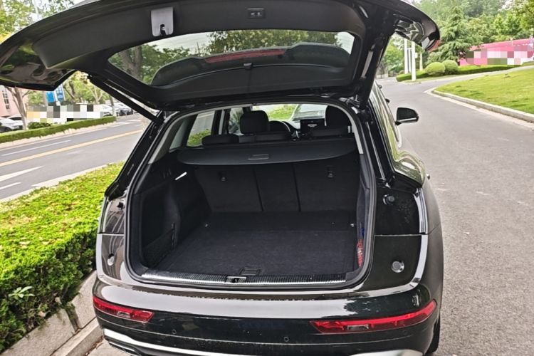 Used Audi Q5L 2022 Updated 45T Luxury Dynamic Version Trunk