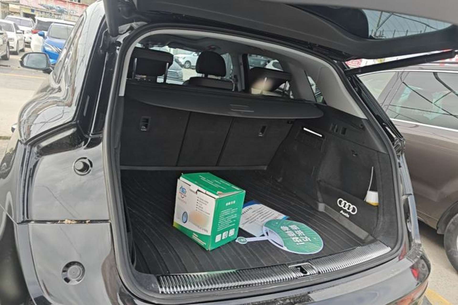 Used Audi Q5L 2022 40T Luxury Dynamic Model Trunk