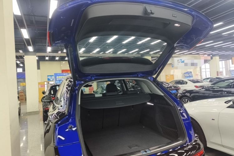 Used Audi Q5L 2022 45T Luxury Dynamic Model Trunk