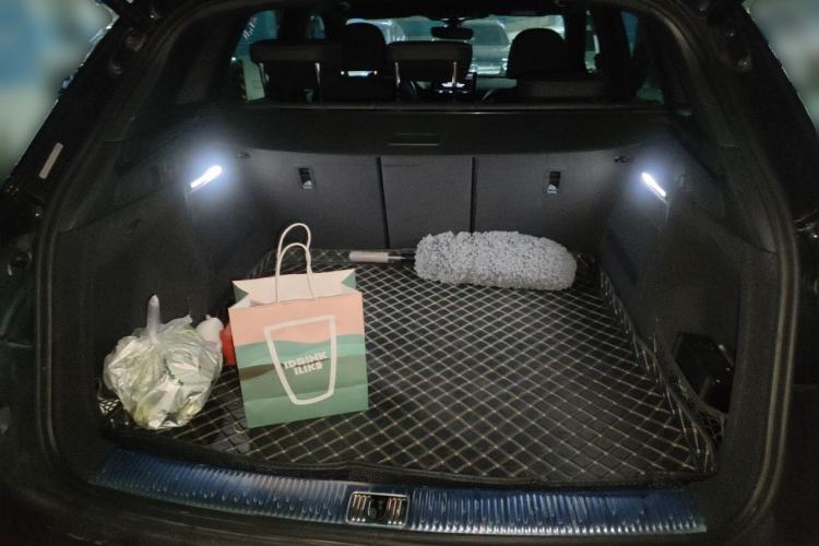 Used Audi Q5L 2022 40T Luxury Dynamic Model Trunk