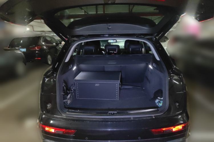 Used Audi Q5L 2022 45T Luxury Elegant Model Trunk