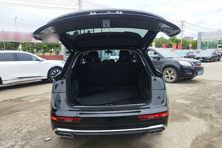 Used Audi Q5L 2022 Updated 40T Luxury Dynamic Edition Trunk