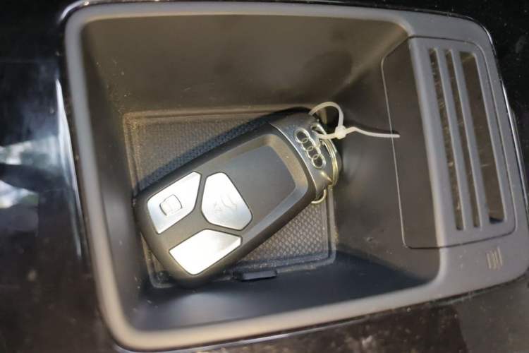 Used Audi Q5L 2022 40T RS Package Performance Model Vehicle Key