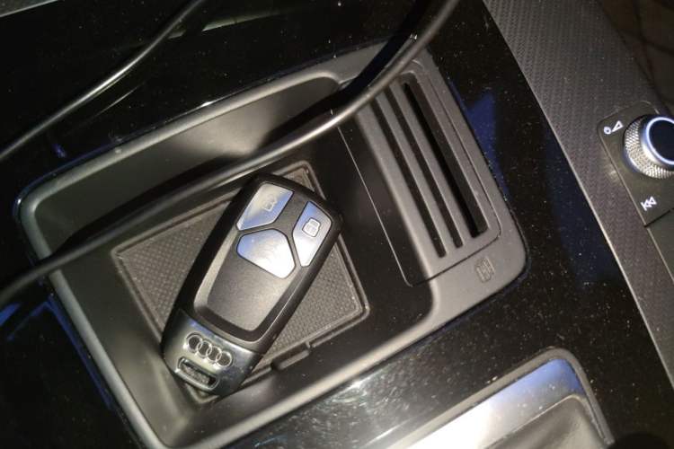 Used Audi Q5L 2022 45T Luxury Dynamic Model Vehicle Key