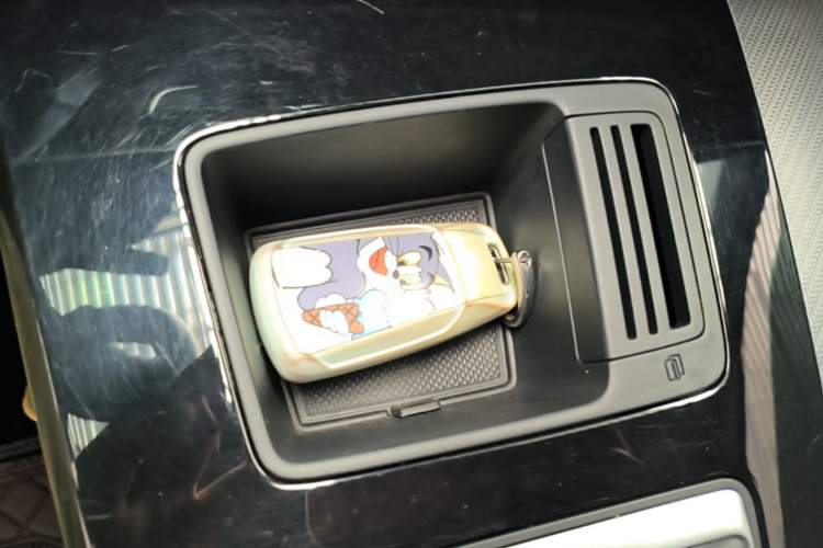 Used Audi Q5L 2022 40T Luxury Dynamic Model Vehicle Key