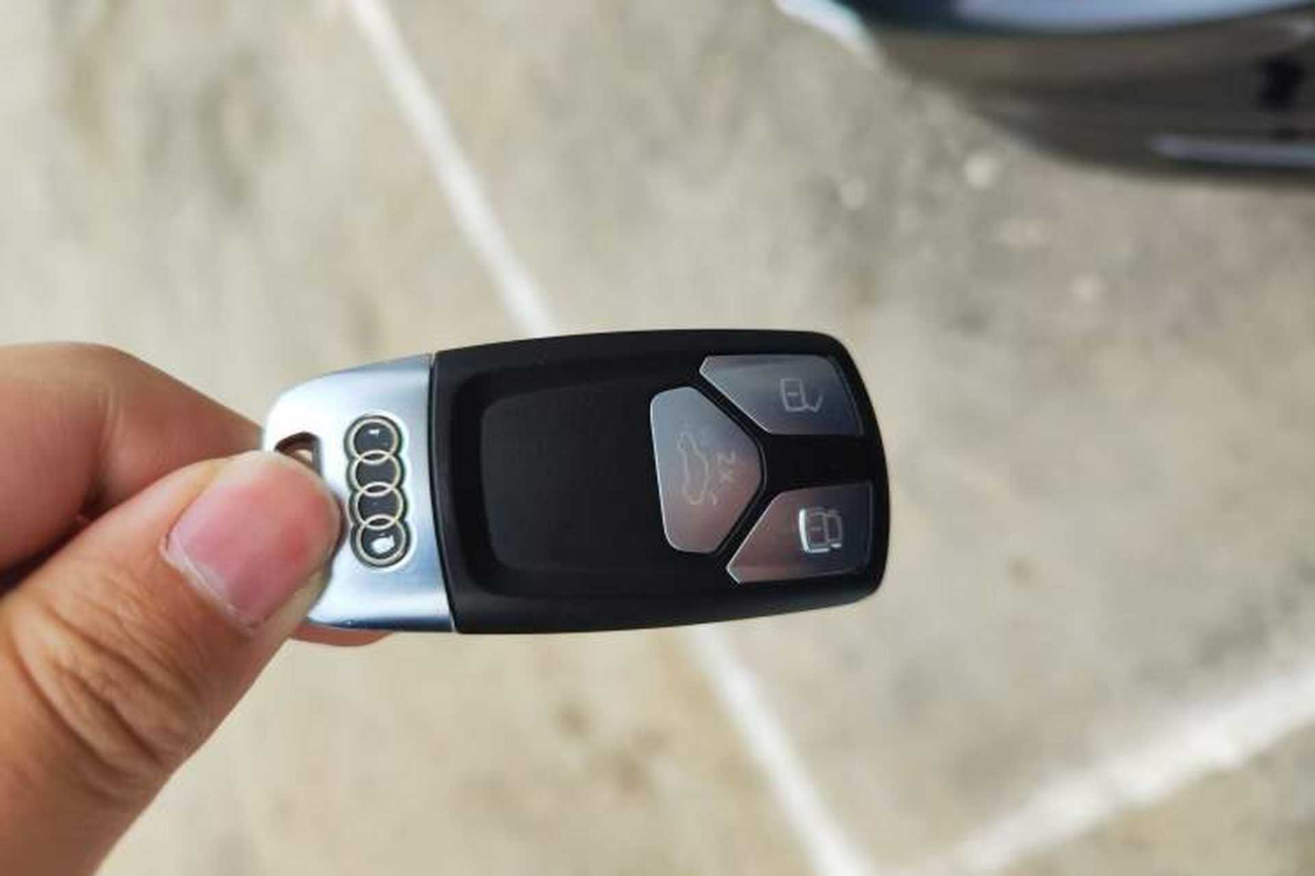 Used Audi Q5L 2022 Updated 40T Luxury Dynamic Edition Vehicle Key